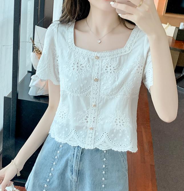 Outlet Lace Short Style Hollow Out Blouse