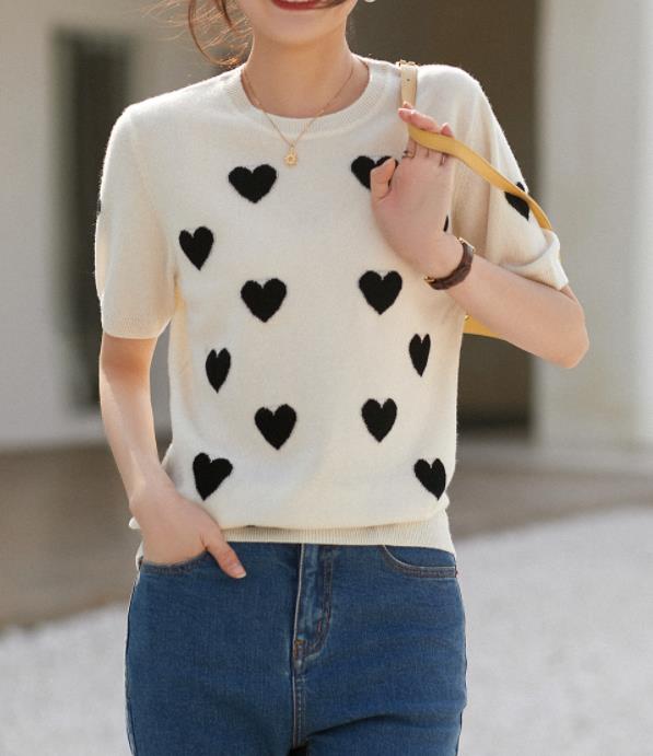 Tweed Pearl Button Embellished Refreshing Knit Top