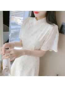 Fashion Chinese style young girl cheongsam dress
