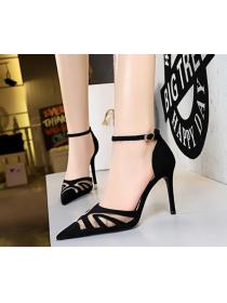 Thin stiletto pointed sexy nightclub sandals for women