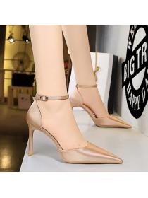Simple style women's pointed toe satin sandals