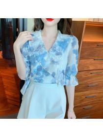Fairy age-reducing puff sleeve ruffled sequin top  