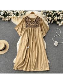 Vintage style Embroidery long dress loose beautiful dress for women