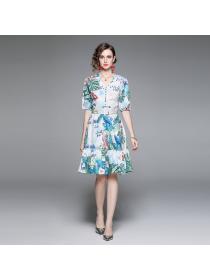 On sale Summer new fashion French temperament V-neck print dress