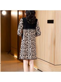 Autumn leopard print knitted midi dress high collar slim temperament long sleeve soft wool dress