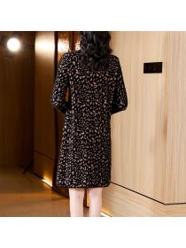Loose outer wear Winter new mid-length plus size knitted dress