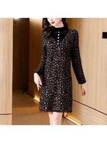 Loose outer wear Winter new mid-length plus size knitted dress