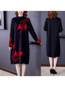 Fashion jacquard dress mid-length women's temperament knitted dress