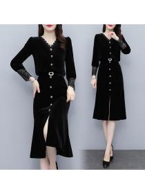 Women's Mid-Length Fashion Velvet Black Dress