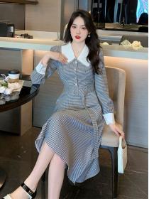 Autumn new temperament lapel plaid chic single-breasted dress with belt