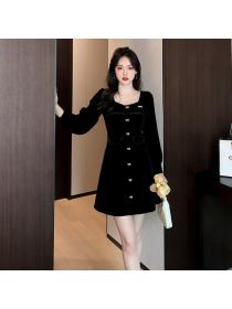Fashion black dress square neck long-sleeved slim dress