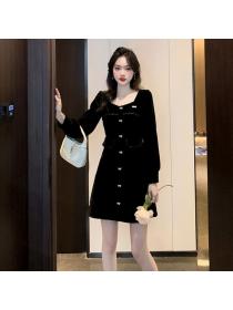 Fashion black dress square neck long-sleeved slim dress