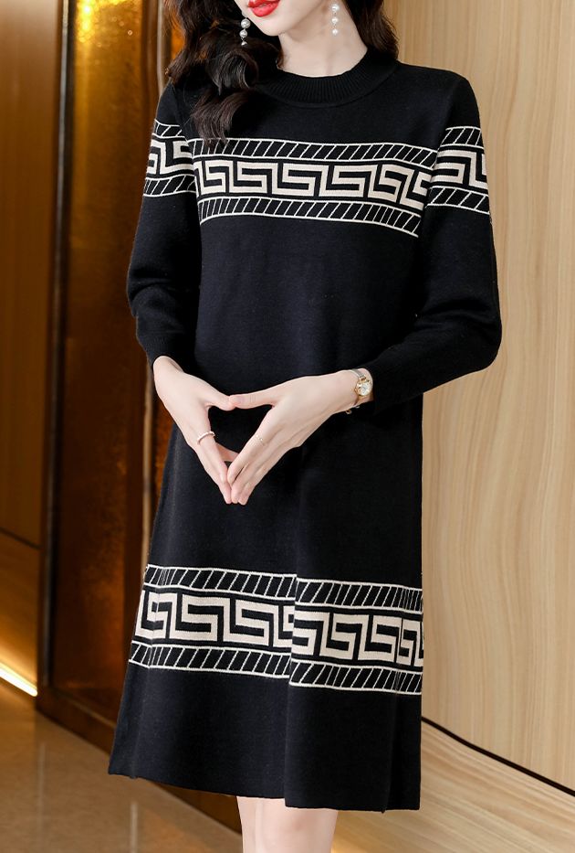 New Style Batwing Sleeve Color Matching Knitting Dress