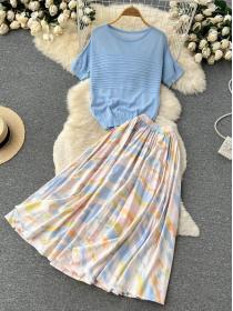 Fashionable matching knitted sweater + printed pleated skirt two-piece set
