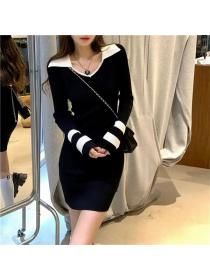 Korean style V collar Long-sleeved Knitted Dress 