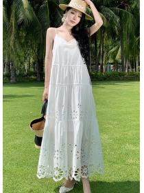Hollow out Embroidered    Deep V Bubble sleeve sweet  Dress