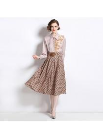 Vintage style Fashion Blouse+Long Printed Skirt 