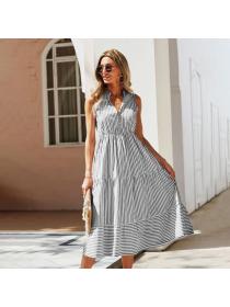 European style Sleeveless Stripe Long dress 