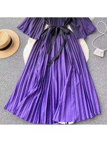Vintage style Loose waist Pleated dress 