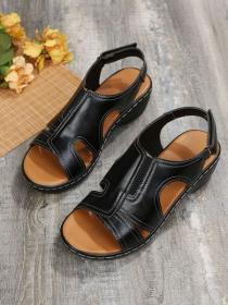 Summer new Sandals female Velcro thick sole open toe casual sandals