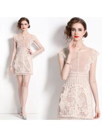 European style Fashion Embroidery Short sleeve dress 