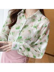 Korean style Fashion Floral Long sleeve blouse 