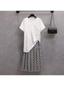 Fashion style Plus size Matching top+Checkerboard skirt