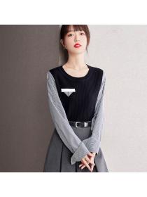 Korean style Autumn fashion Stripe Long sleeve Sweater