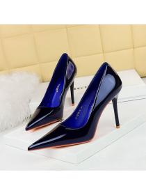 Fashion style Party shoes Pointed High heels Wedding shoes