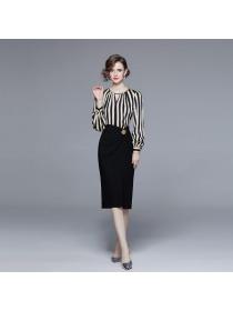 European style Elegant Stripe Hip-full dress 