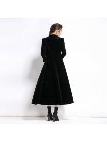 European style Fashion Tassel Velvet Long Coat 