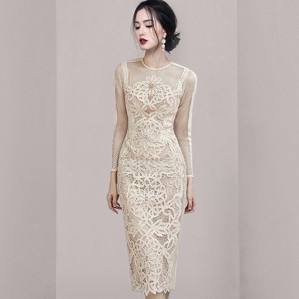 Korea style Eelgant Lace Fashion Hip-full dress