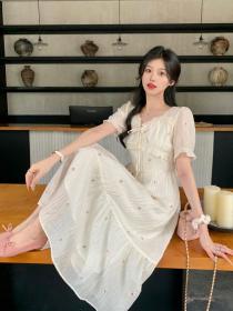 Korea style Square neck Embroidery Loose Dress 